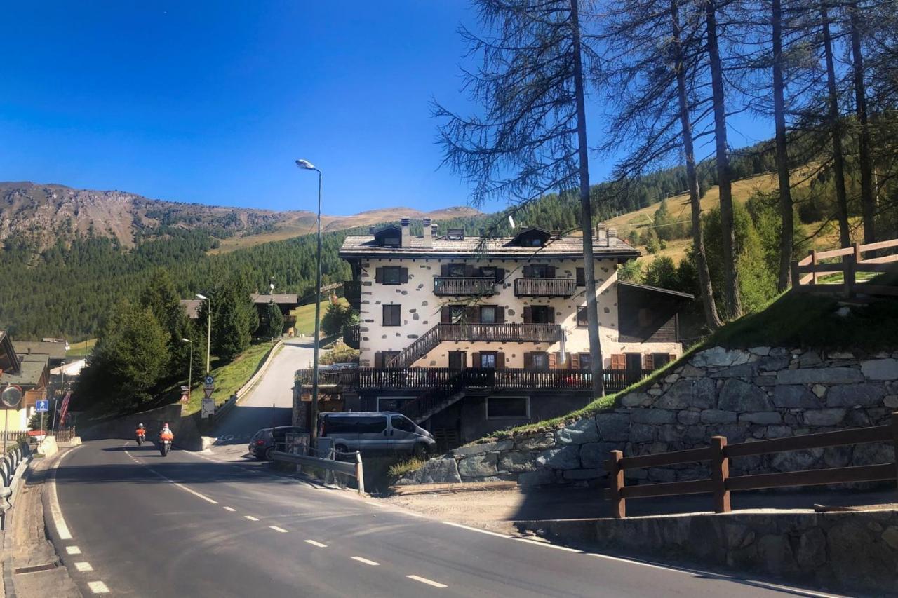 Baita Belvedere Livigno Buitenkant foto